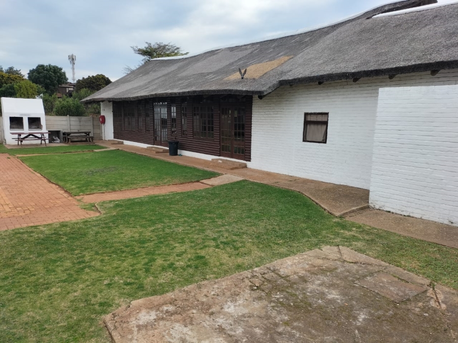 2 Bedroom Property for Sale in C Place Eastern Cape